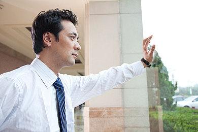 《赛博朋克2077》1.52更新上线 正式支持Steam Deck